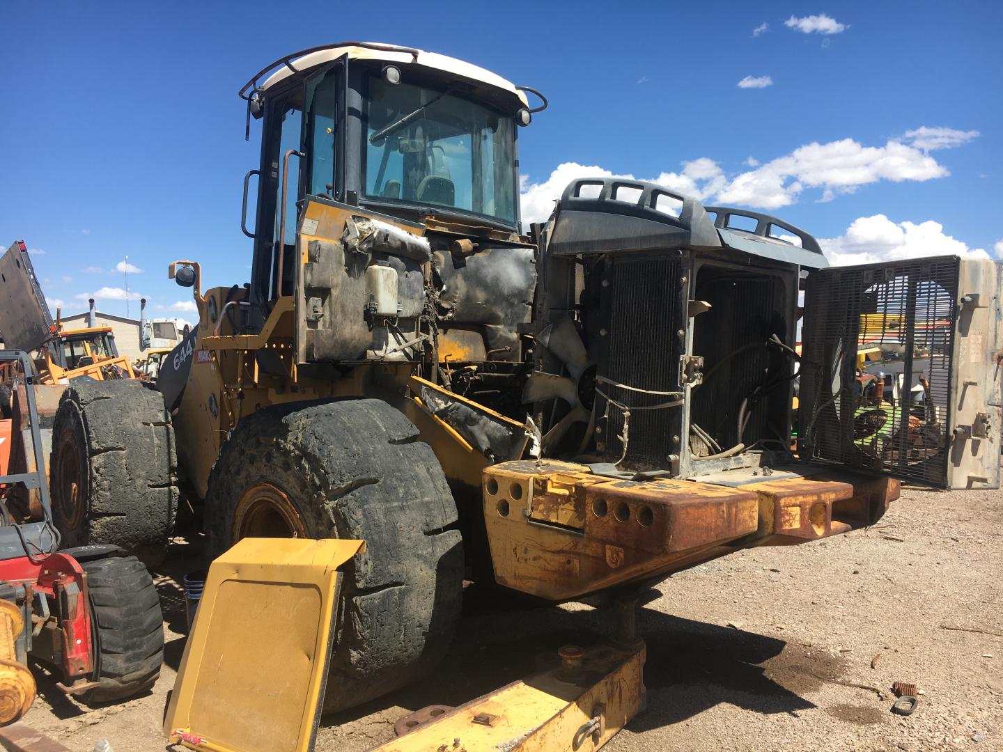 ./imagenes/INVOICE/2019/15546/CARGADOR FRONTAL JOHN DEERE644J PARA PARTES (20).JPG